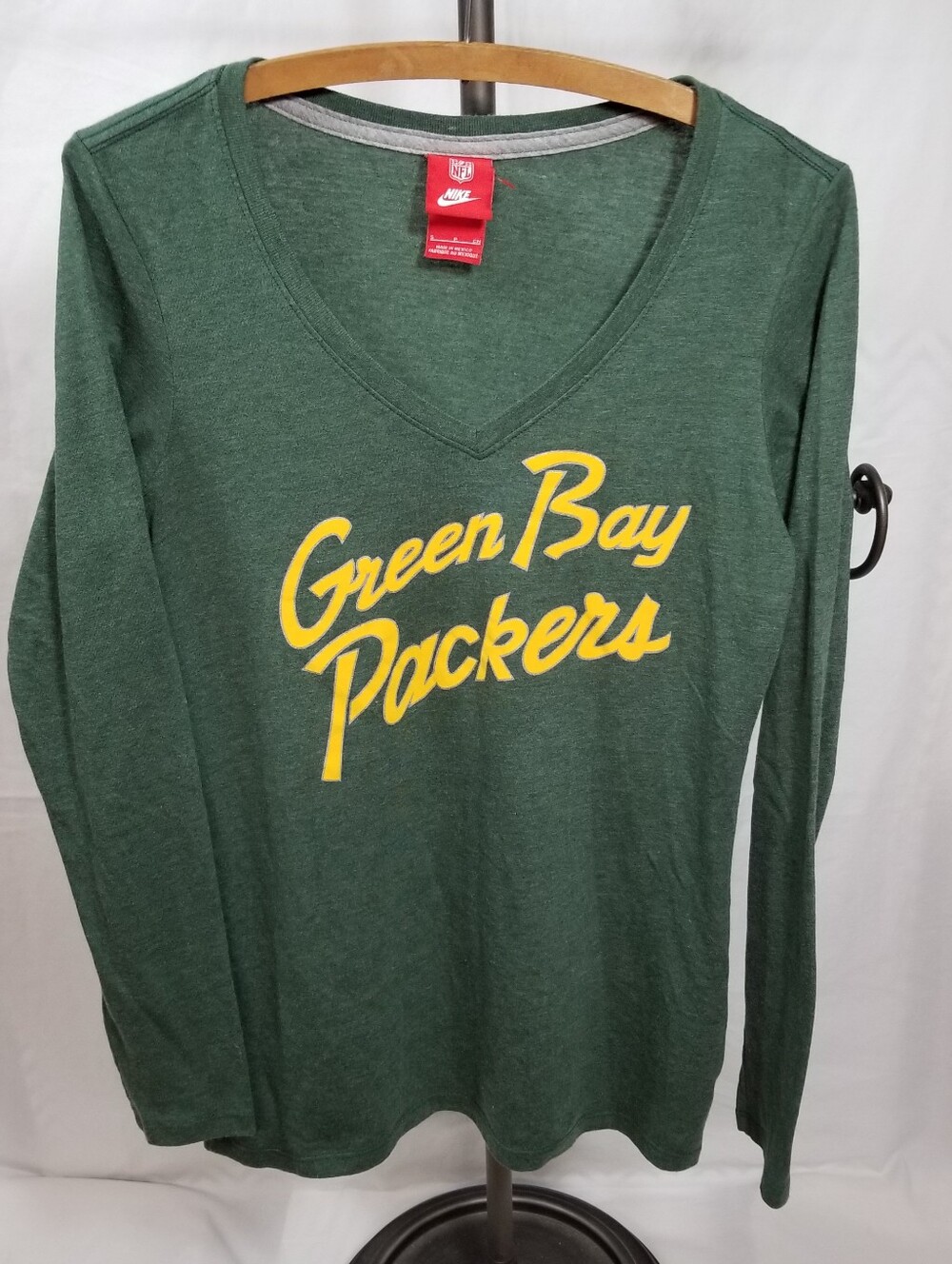 Green Bay Packers Nike NFL Green Womens Size Small V-Neck Long Sleeve T-Shirt